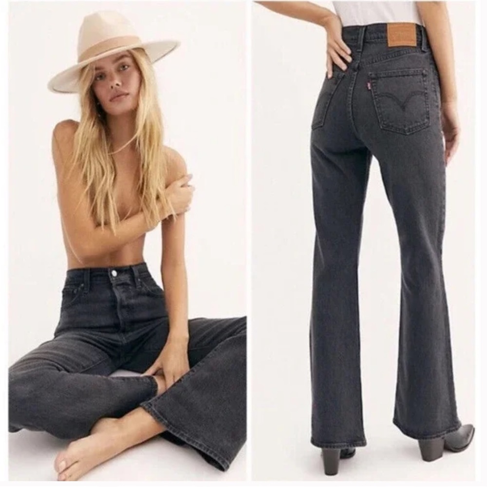 NWT LEVI’S Ribcage Flare Premium Jeans in Washed Black